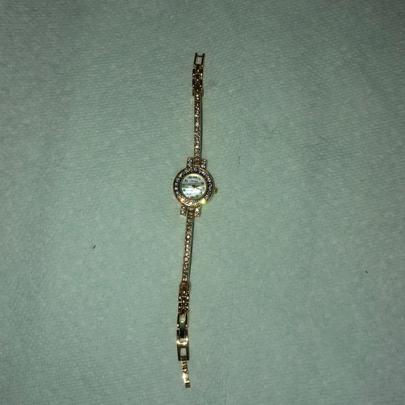 Watch - Picture 3 of 3